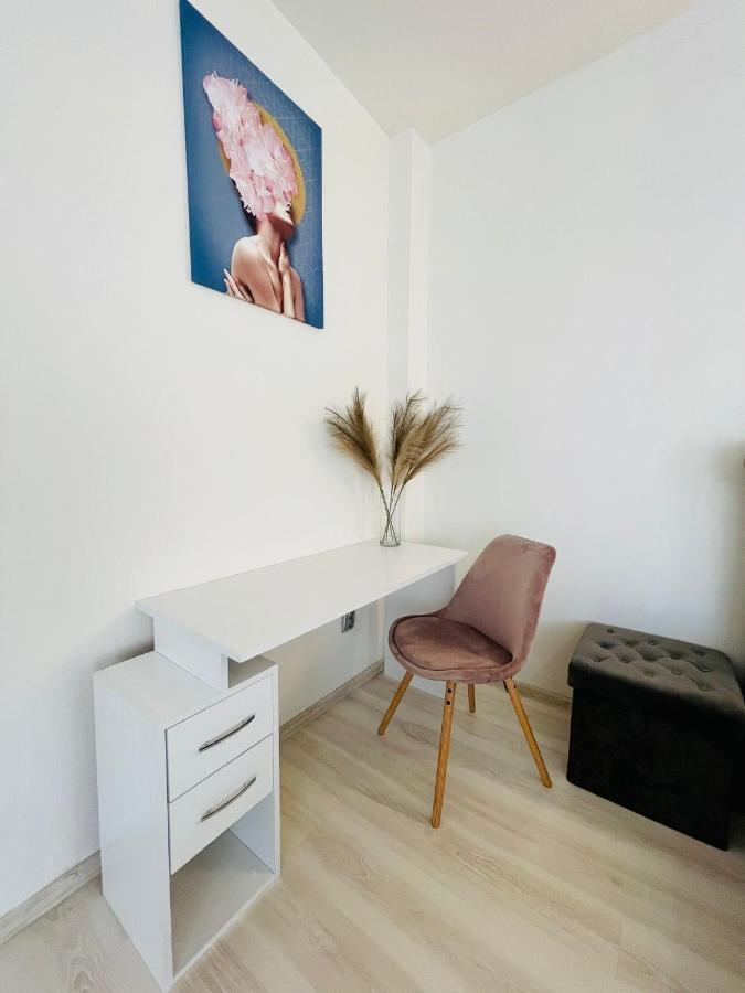 Panoramic Studio Leilighet Cluj-Napoca Eksteriør bilde